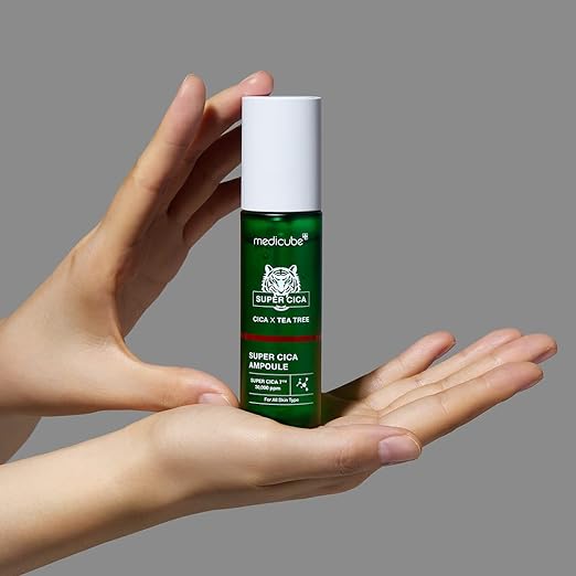 Medicube Super Cica Ampoule | Helps damaged skin with 61.5% Centella asiatica extract | Instant soothing and calming | Korean skincare 40ml