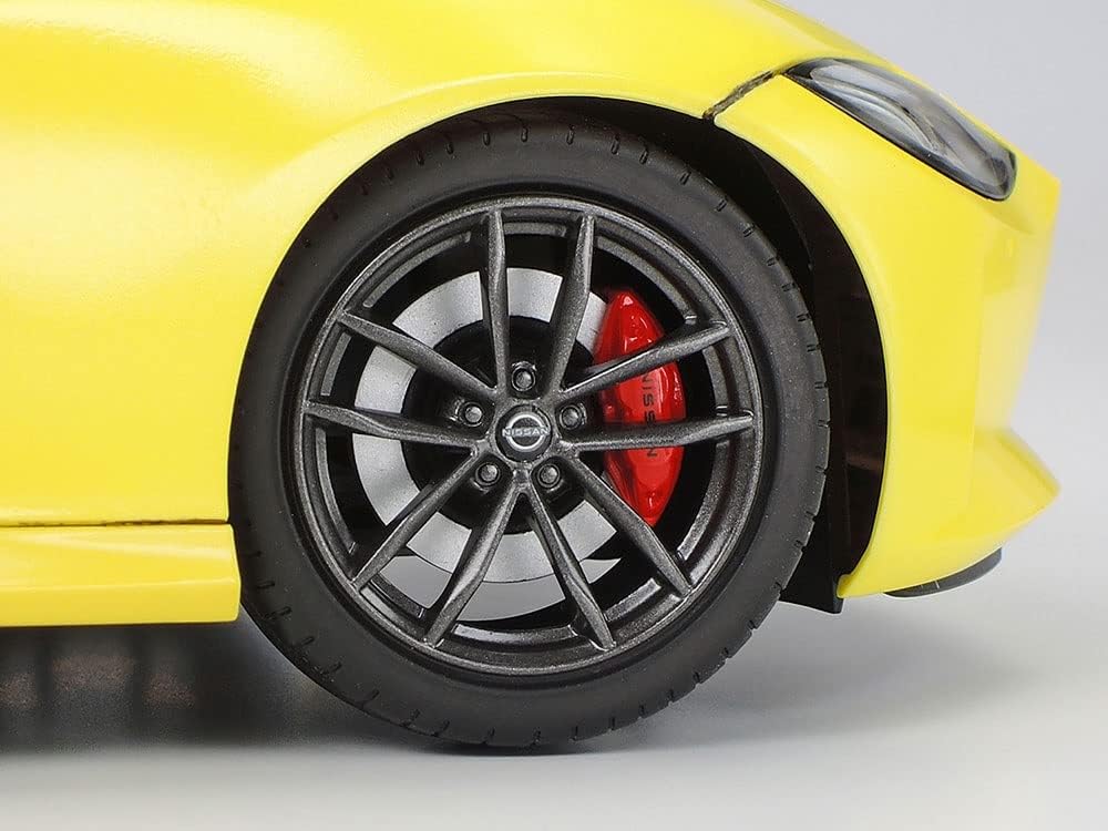 Tamiya 1/24 Sports Car Series No. 363 NISSAN Fairlady Z (RZ34) Plastic Model 24363 Molded Color