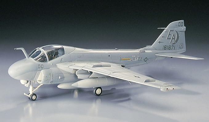 Hasegawa 1/72 A-6E Intruder