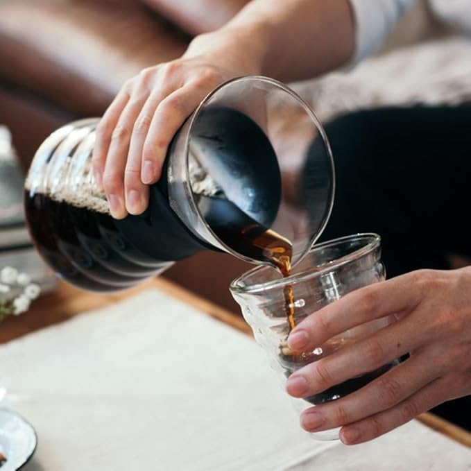 Hario V60 Drip Coffee Decanter, 700ml