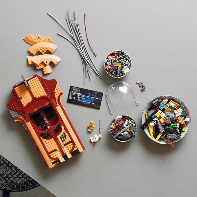 LEGO Star Wars Luke Skywalker’s Landspeeder 75341 Building Kit (1,890 Pieces)