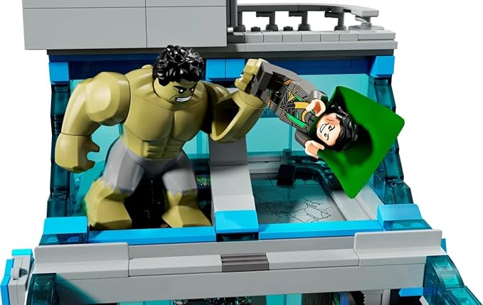 LEGO: Marvel Avenger Tower Building Set (5201 Pieces - 76269)