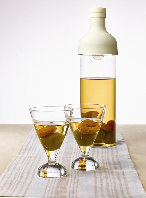 Hario Filter-in Cold Brew Tea Bottle, 750ml, White