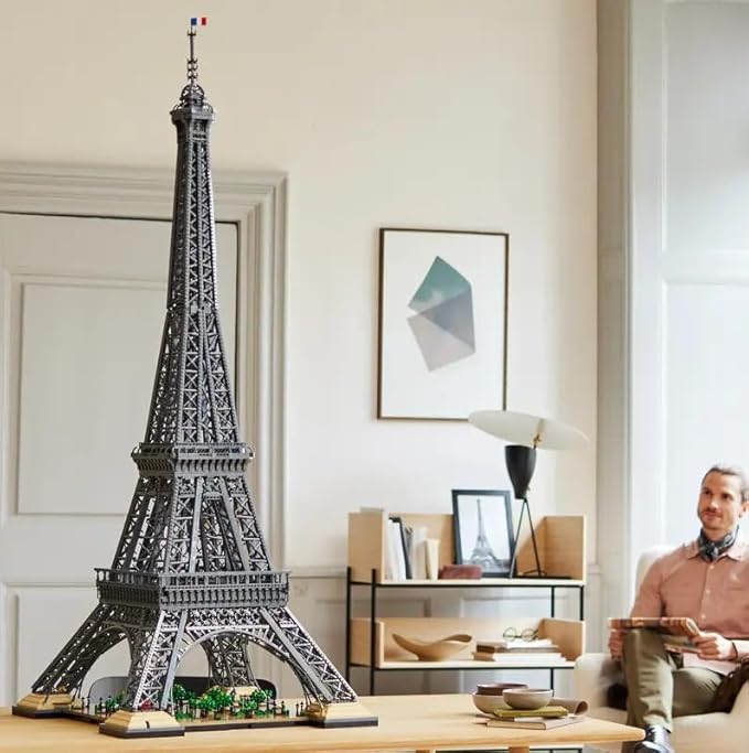 LEGO 10307 Eiffel Tower - New.
