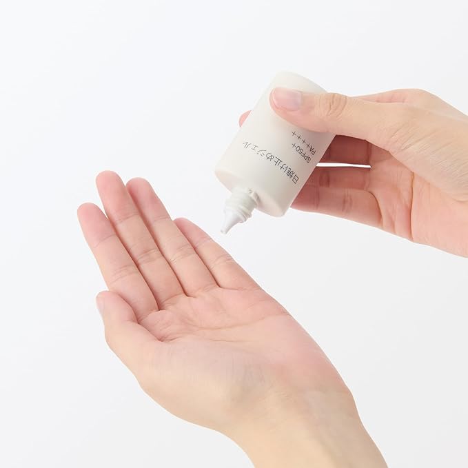 MUJI 84464911 Sunscreen Gel (Portable), SPF50+ PA++++, 1.1 fl oz (30 ml)