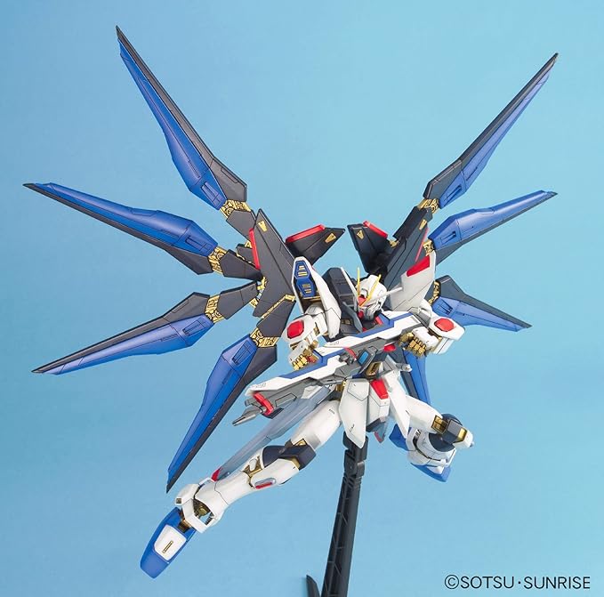 Bandai Hobby - Gundam SEED Destiny - Strike Freedom Gundam, Bandai MG