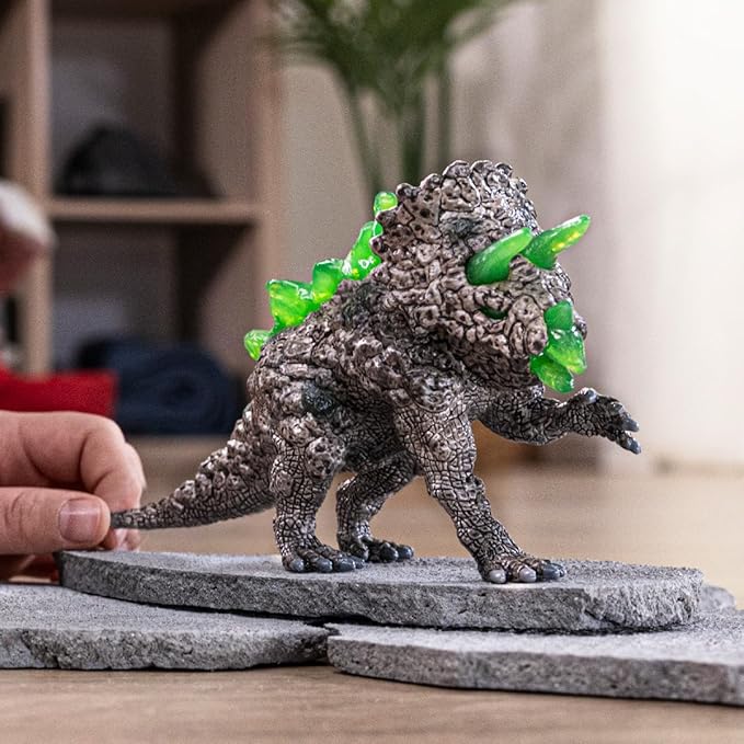 Schleich Eldorado Stone Traceratops 70828