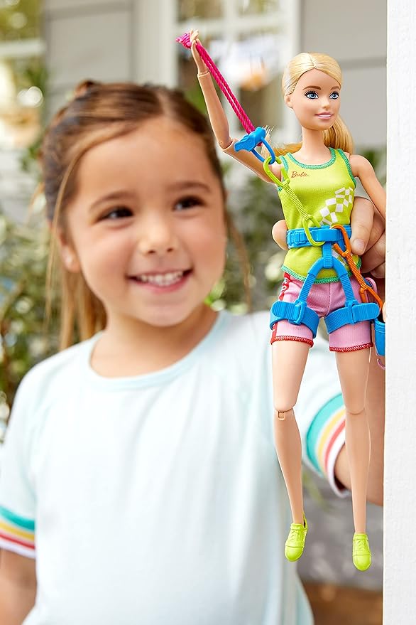 Barbie GJL75 Tokyo Olympic License Barbie Sports Climbing Senshu Tokyo 2020 Olympics (Dress Up Dolls, Accessory Set)