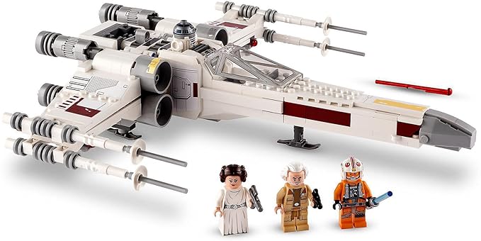 LEGO Star Wars Luke Skywalker’s X-Wing Fighter 75301 Building Kit (474 Pieces)
