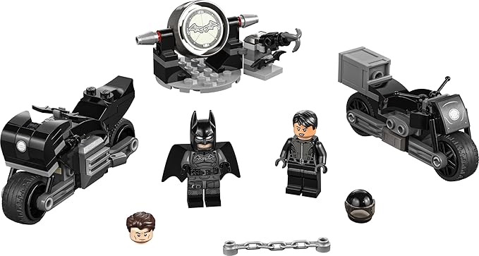 LEGO DC Batman: Batman & Selina Kyle Motorcycle Pursuit 76179 (149 Pcs),Multicolor