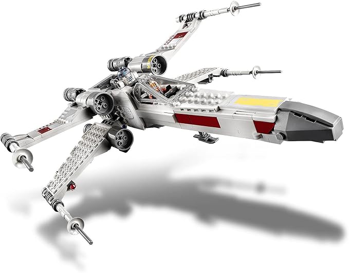 LEGO Star Wars Luke Skywalker’s X-Wing Fighter 75301 Building Kit (474 Pieces)