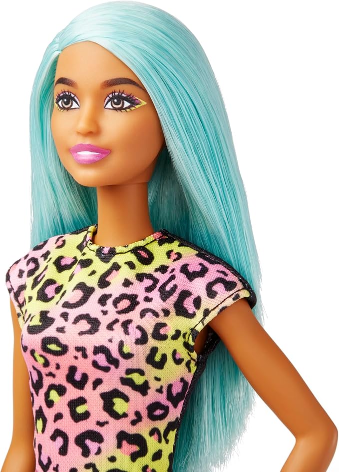 Barbie & Pretend Play Makeup Artist House Pretend Play Barbie Doll