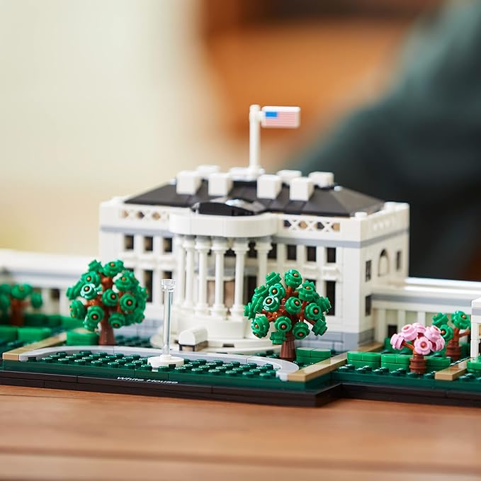 LEGO Architecture Collection: The White House 21054 Building Kit (1,483 Pieces)