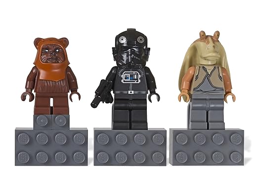 LEGO Star Wars Magnet Set Jar Jar Binks V-Wing Pilot Wicket Ewok 853414