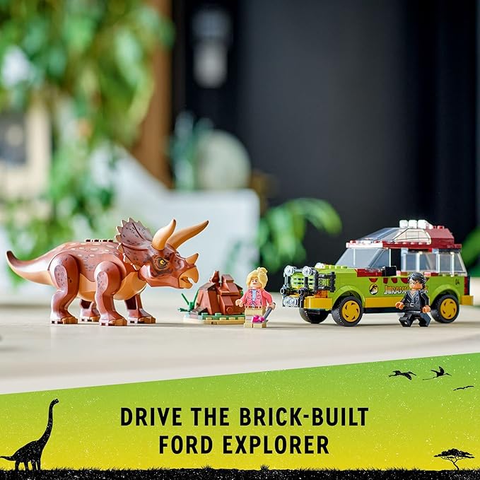 LEGO Jurassic World 76959 Triceratops Research (281 Pieces)