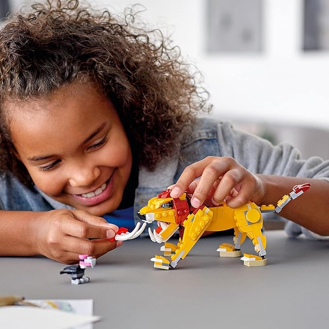 LEGO 31112 Creator 3 in 1 Wild Lion, Ostrich, Warthog, Animal Figurines Toy for Children from 7 Years