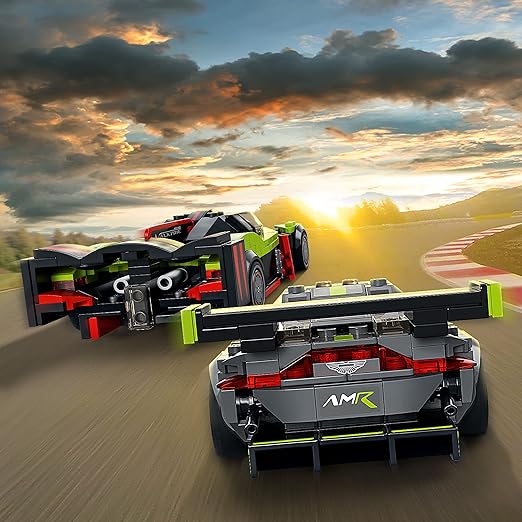 LEGO Speed Champions Aston Martin Valkyrie AMR Pro and Aston Martin Vantage GT3