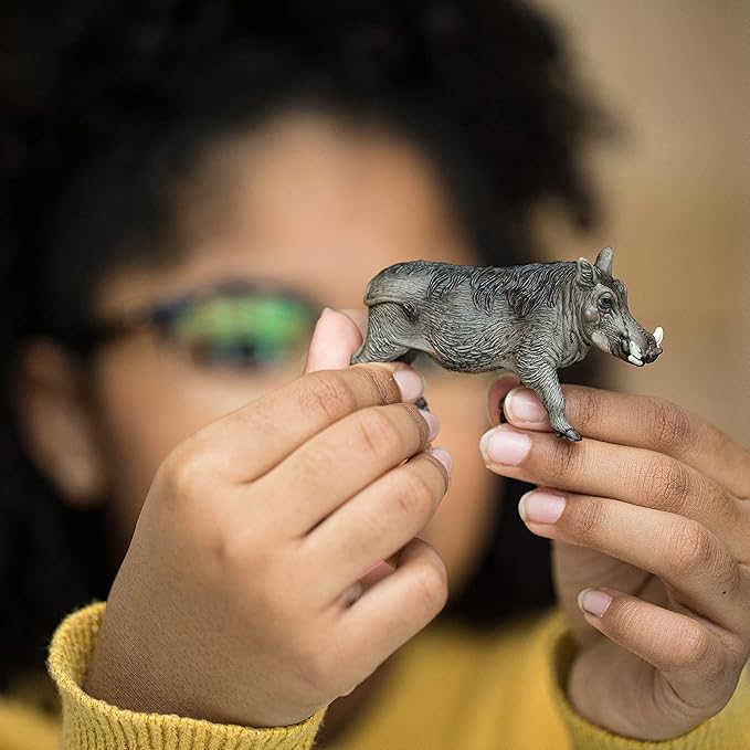 Schleich Wild Life, Animal Figurine, Animal Toys for Boys and Girls 3-8 years Old, Warthog