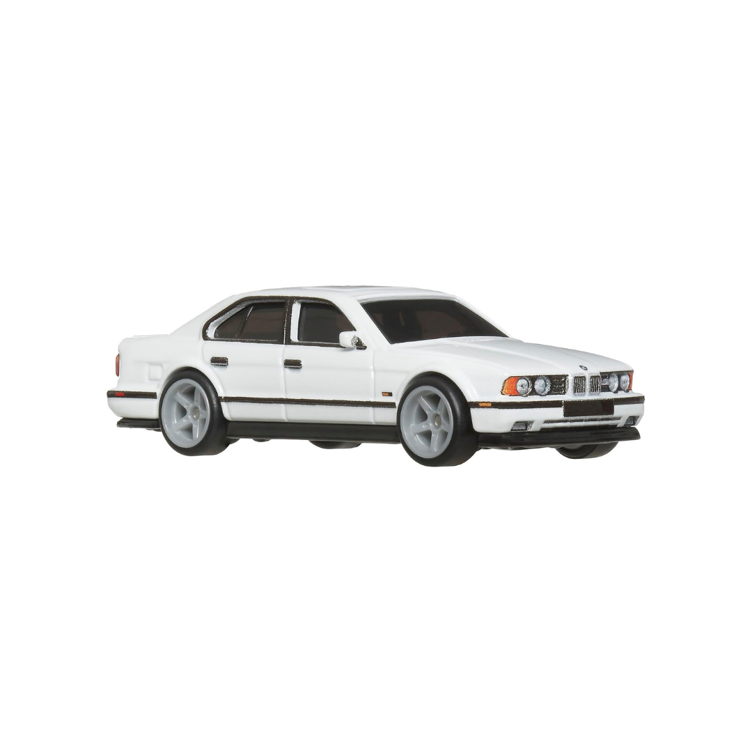 Hot Wheels JBL24 Boulevard '91 BMW M5 Vehicle Toy Mini Car 3 Years Old White