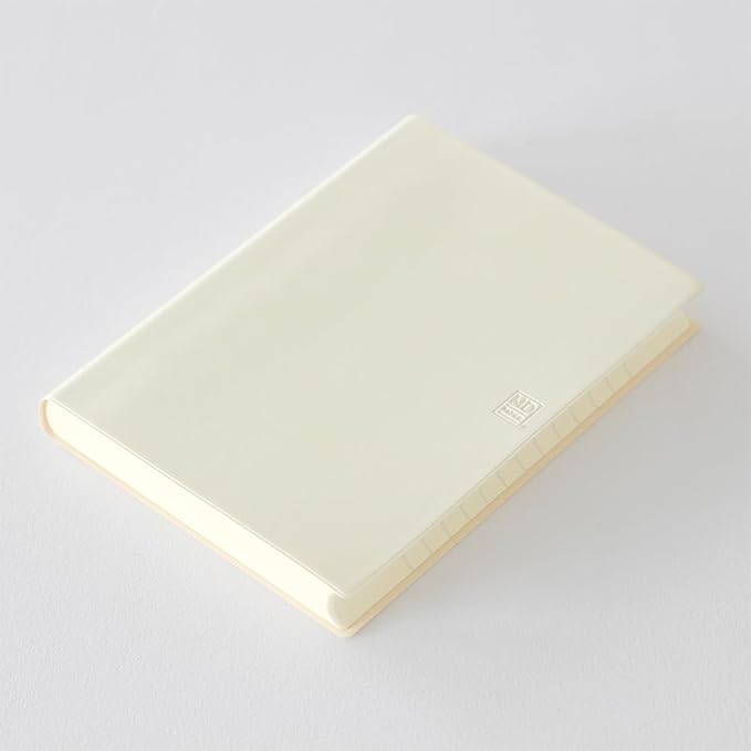 Midori MD Notebook Diary, 2026, A5, Daily 22409006 (Begins December 2025)