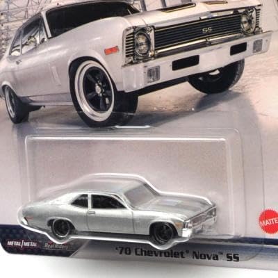 Hot Wheels 1:64 Scale "Retro Entertainment Case J - '70 Chevy Nova SS"