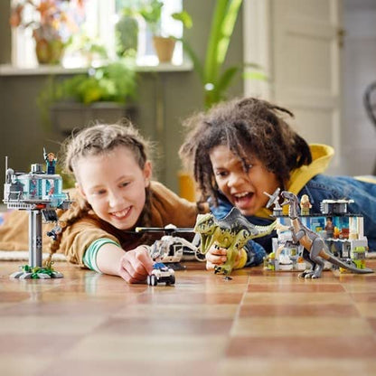LEGO Jurassic World Giganotosaurus & Therizinosaurus Attack 76949 (658 Pieces)|Multicolor