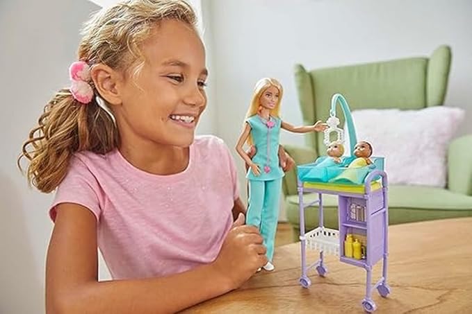 Barbie GKH23 Baby Play with Barbie and Her Lady! Aka-chan Sensei Set, Dress Up Doll, Accessory Set