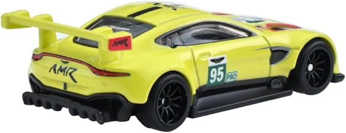 Hot Wheels HKC60 Car Culture - Race Day - Aston Martin Vantage