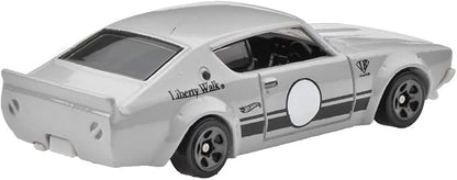 Hot Wheels HXR13 Basic Car, Nissan Skyline 2000GT-R LBWK Vehicle Toy Mini Car 3 Years Old and Up Gray