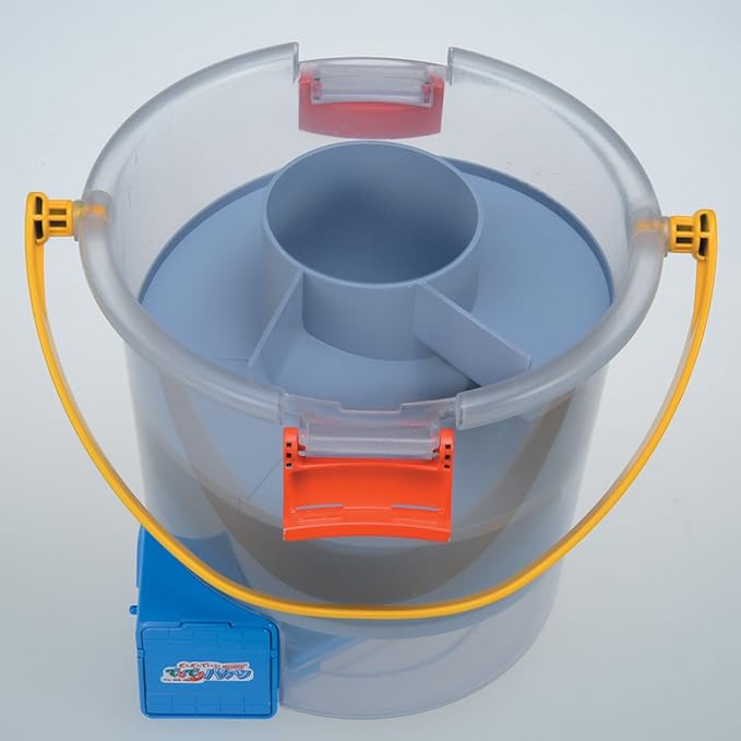 Bucket leaving leaving Tomica