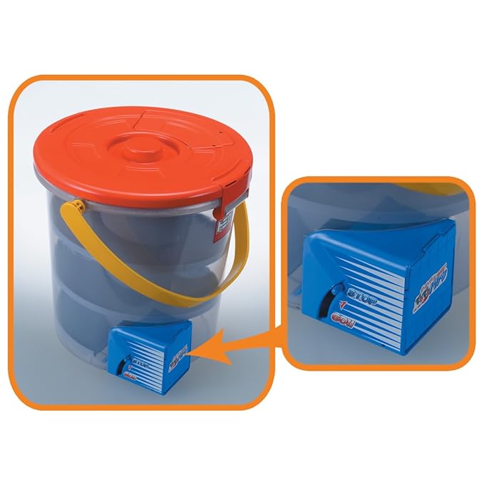 Bucket leaving leaving Tomica