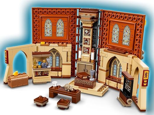 LEGO 76382 Harry Potter TM Hogwarts: The Course of Metamorphosis
