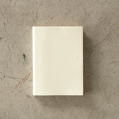Midori MD Notebook Diary, 2026, A5, Daily 22409006 (Begins December 2025)