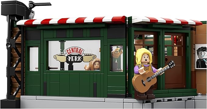 LEGO 21319 Central Perk for 16 Years and Above (1070 Pieces) Multicolor