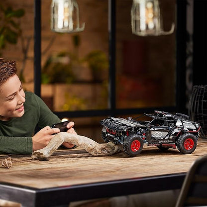 LEGO Audi Rs Q E-Tron (914 Pieces),Multicolor