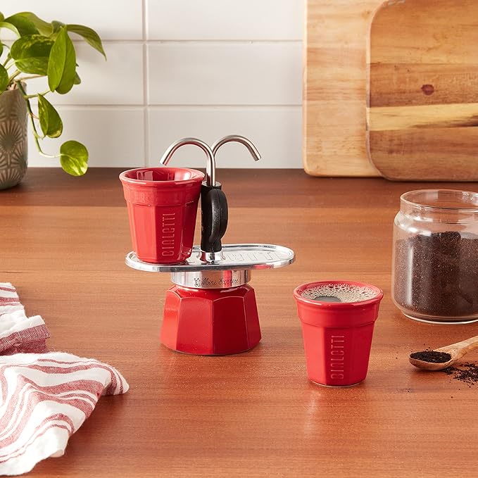 Bialetti Mini Express for 2 Cups, Direct Fire/Espresso Cup Included (Coffee Maker, Espresso Maker, Makinetta)
