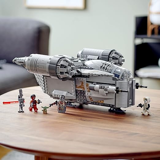 LEGO 75292 Star Wars The Bounty Hunter's Ship, Space Toy, 2 Figurines, The Mandalorian, Baby Yoda, Gift Boys and Girls From 10-12 Years Old