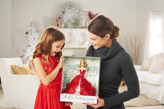 Barbie Collector 2015 Holiday Caucasian Doll