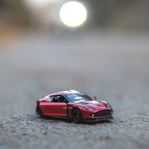 Tomica Metal Aston Martin Vanquish Zagato Car, Pack Of 1, Multicolour