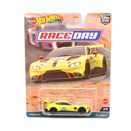 Hot Wheels 1:64 Scale Race Day - Aston Martin Vantage GTE